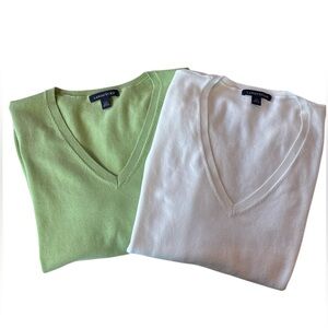 TWO! Lands’ End 3/4 Sleeve V-Neck Cotton Sweater Classics in White and Green